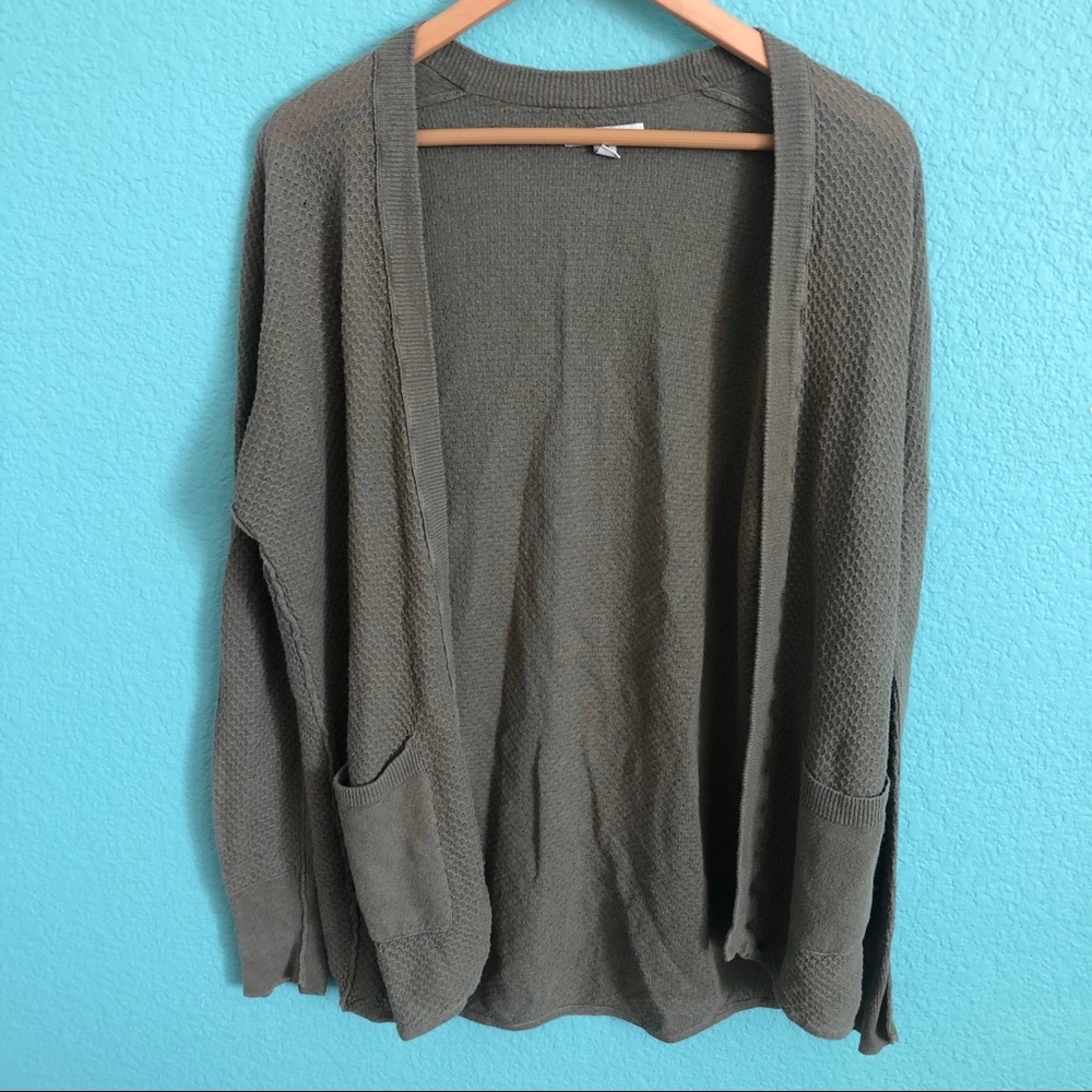 American Eagle light weight green cardigan - Picture 4 of 6